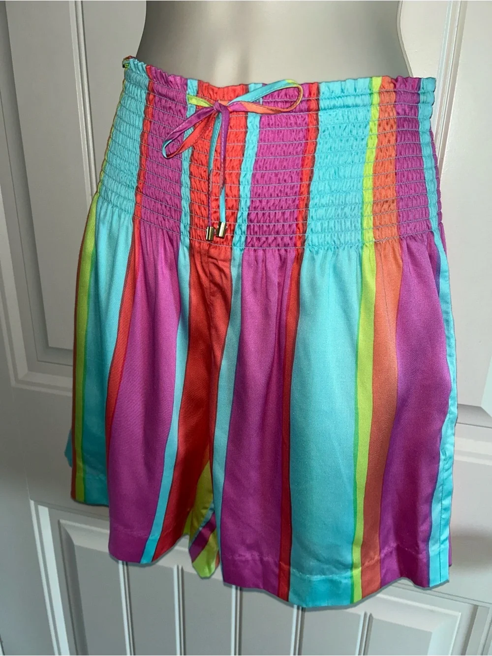 NWT Trina Turk Multi-Color Striped Smocked Shorts Sz 6